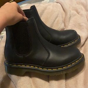 Dr marten Chelsea boot